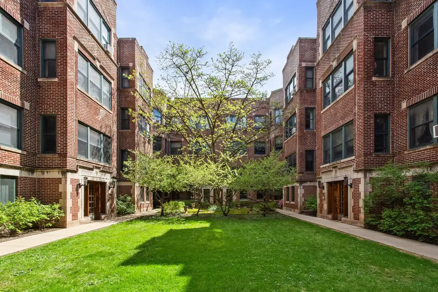 5555 S Kimbark Avenue #2, Chicago, IL 60637 - #2