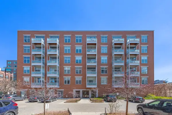 939 W Madison Street #403, Chicago, IL 60607