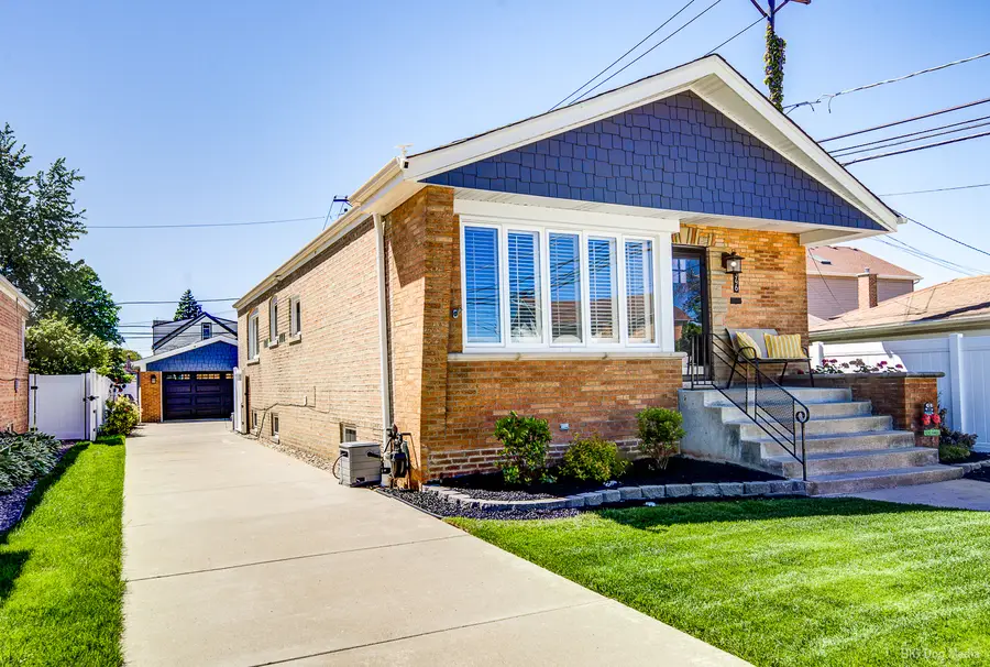 10546 S Drake Avenue, Chicago, IL 60655 - #2