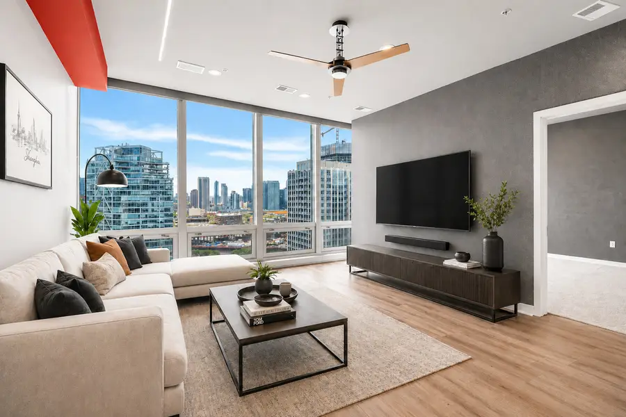 500 W Superior Street #1509, Chicago, IL 60654 - #3