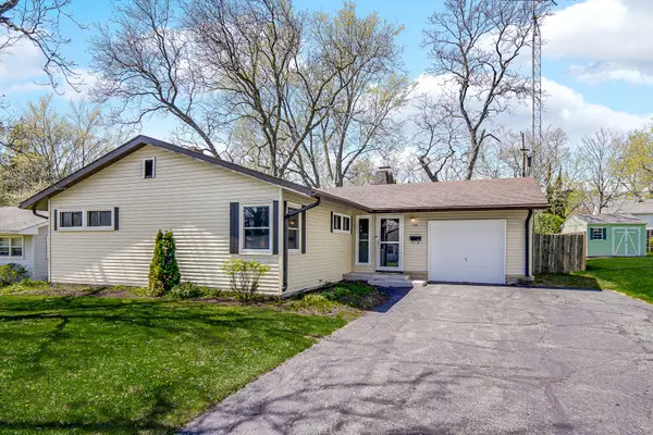 326 Delcy Drive, DeKalb, IL 60115