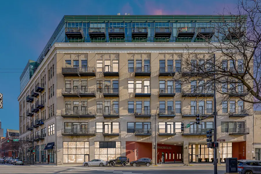1645 W Ogden Avenue #429, Chicago, IL 60612 - #2