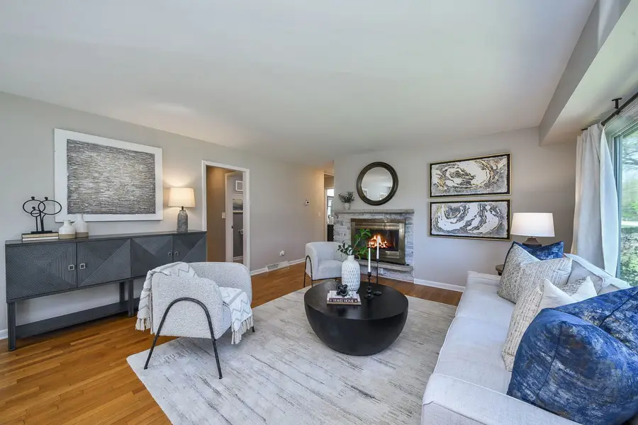 28W521 Warrenville Road, Warrenville, IL 60555 - #3