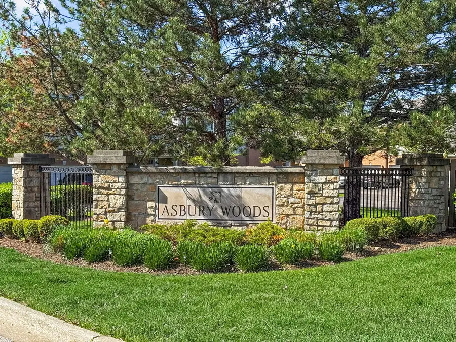 8132 Concord Lane #E, Justice, IL 60458 - #2