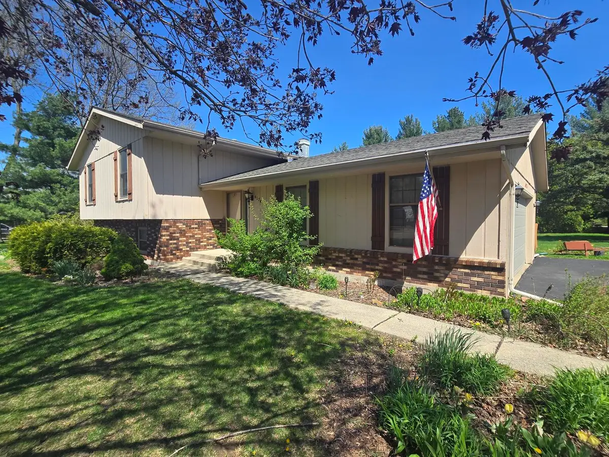 6174 Carlsburg Lane, Rockford, IL 61109 - #1