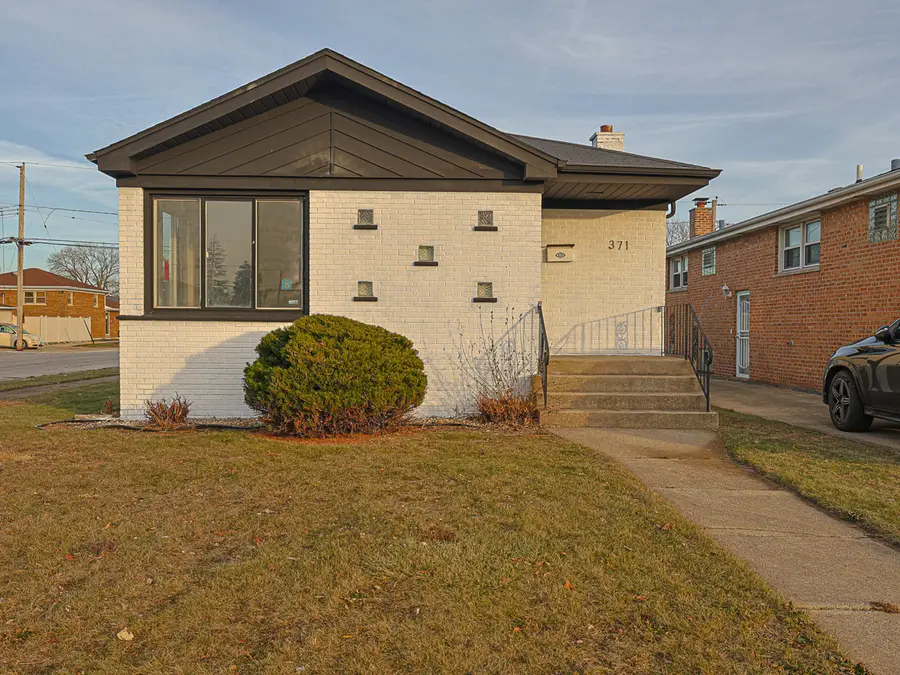 371 Bensley Avenue, Calumet City, IL 60409 - #2