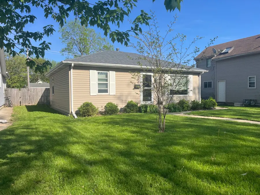 348 N Cleveland Avenue, Bradley, IL 60915 - #3