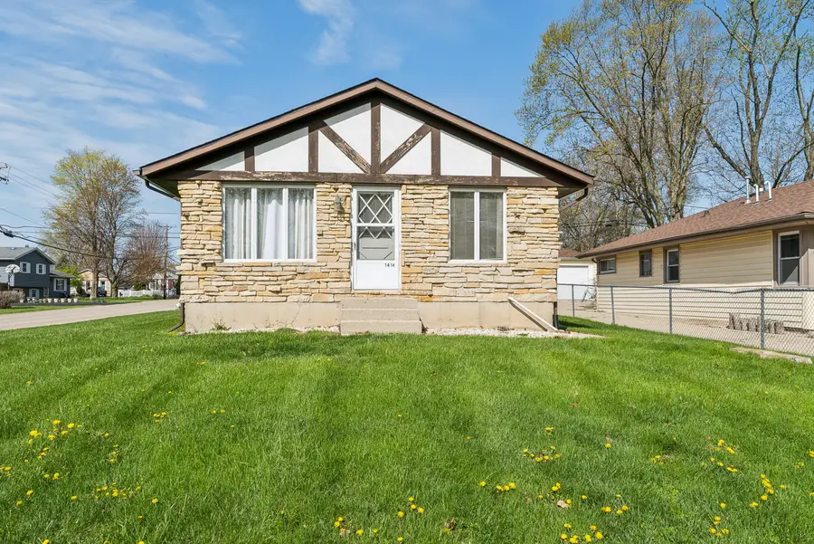 1414 North Avenue, Round Lake Beach, IL 60073 - #2
