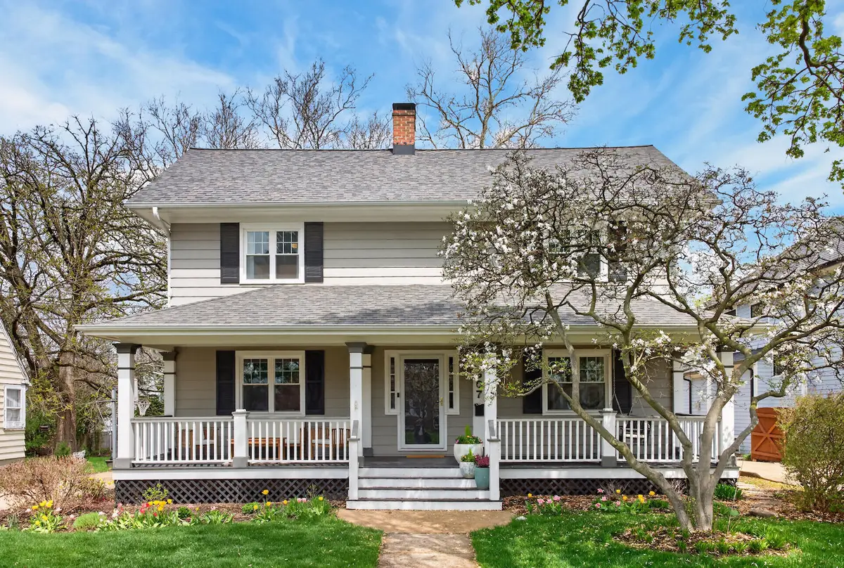 607 E Evergreen Street, Wheaton, IL 60187 - #1