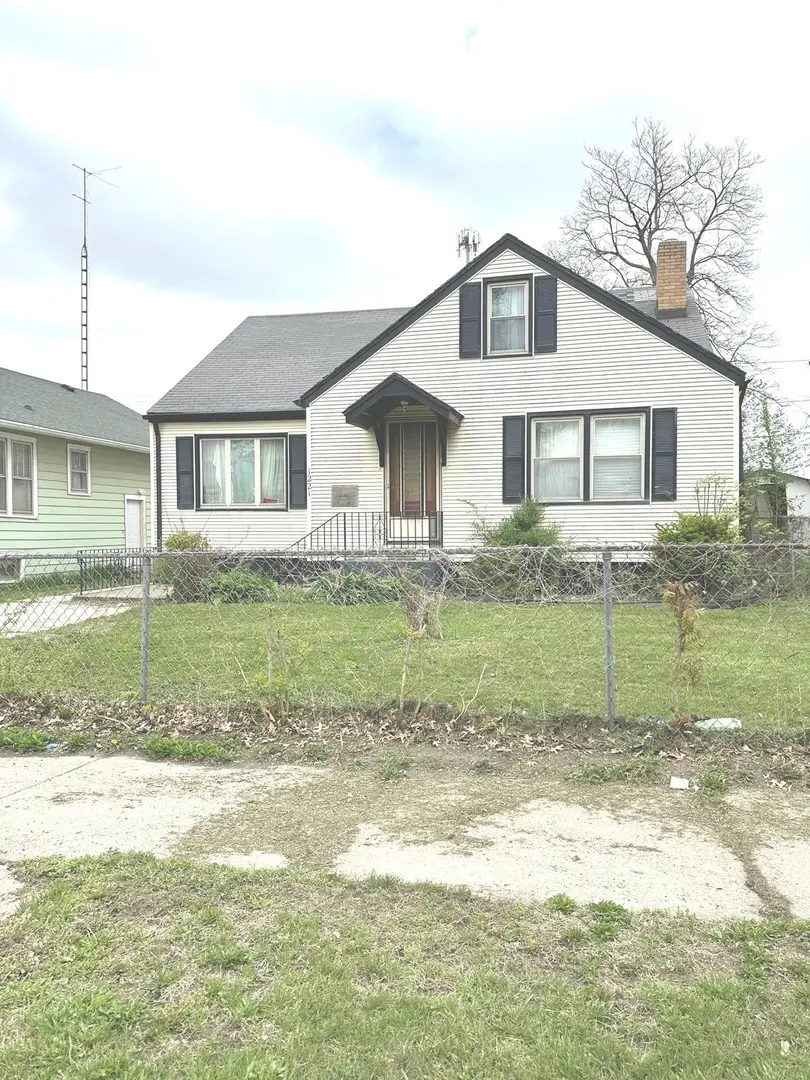 1221 E Chestnut Street, Kankakee, IL 60901 - #1