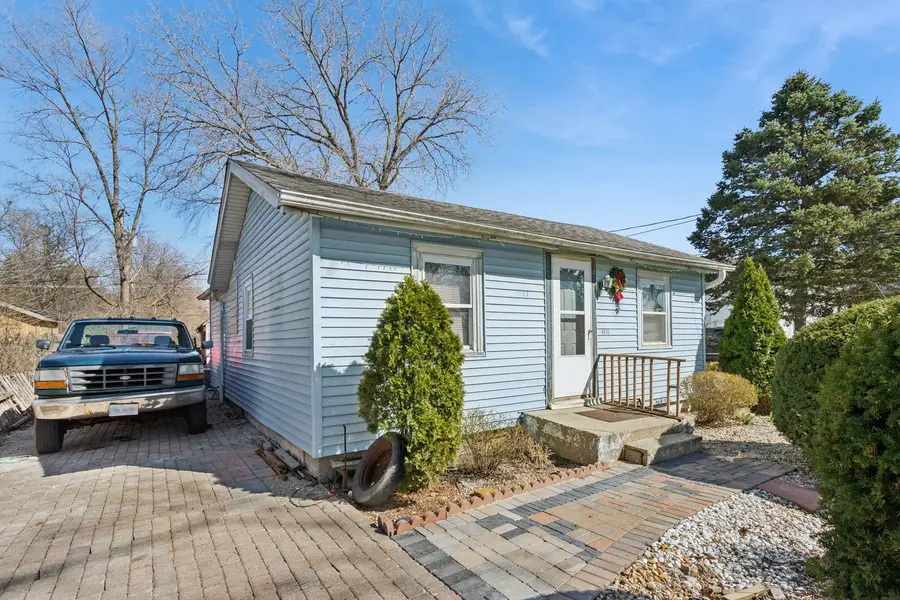 4511 Dorset Avenue, Lisle, IL 60532 - #3