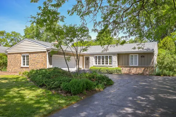456 Fairview Avenue, Glen Ellyn, IL 60137