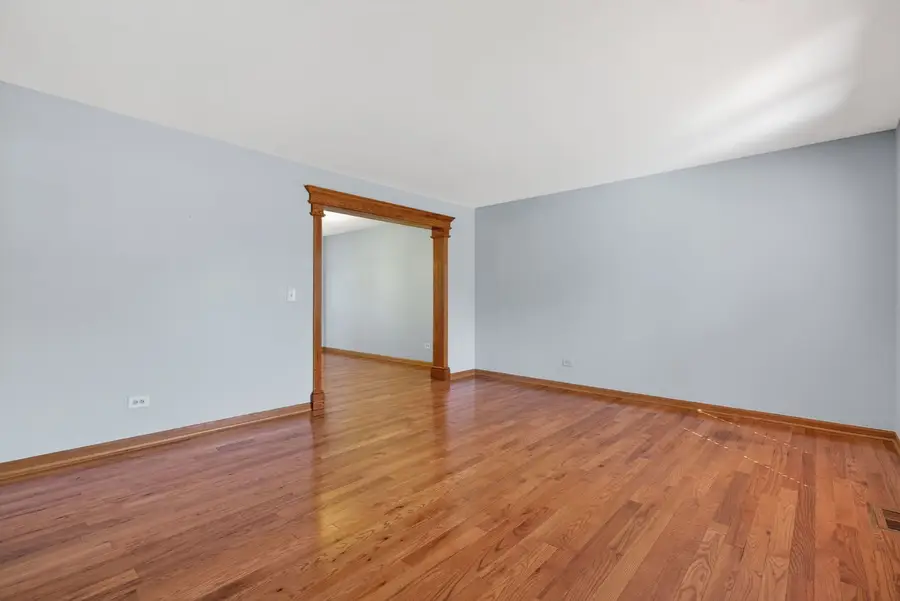 130 Fairfield Drive, Romeoville, IL 60446 - #2