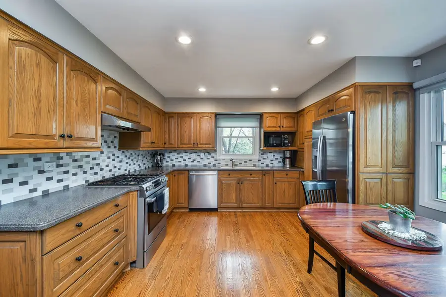 46 Sussex Court, Naperville, IL 60540 - #3