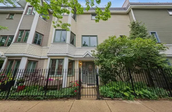 3312 N Racine Avenue, Chicago, IL 60657
