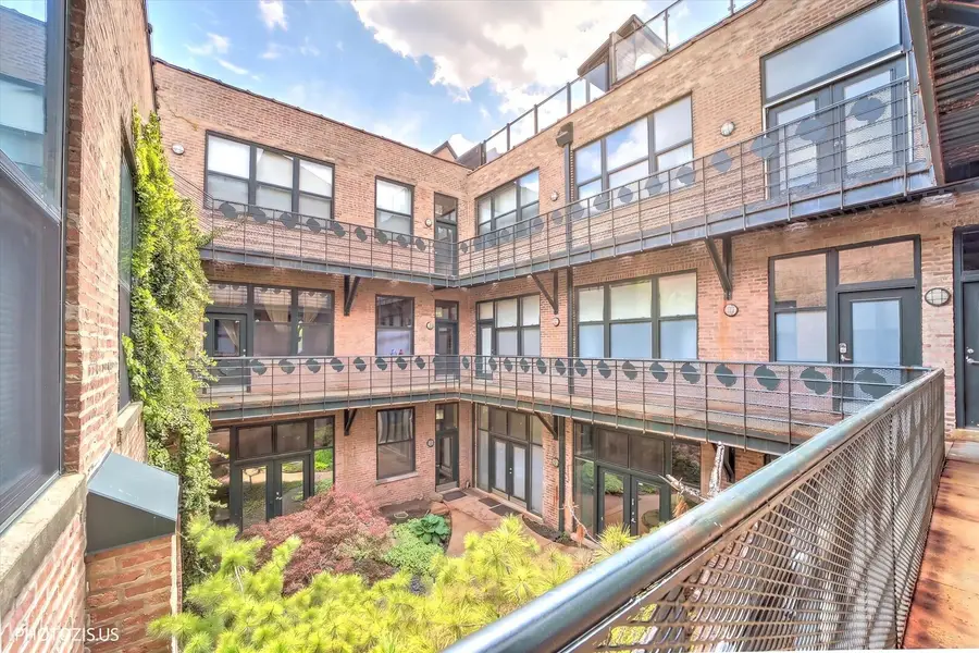 2250 W Ohio Street #209, Chicago, IL 60612 - #3