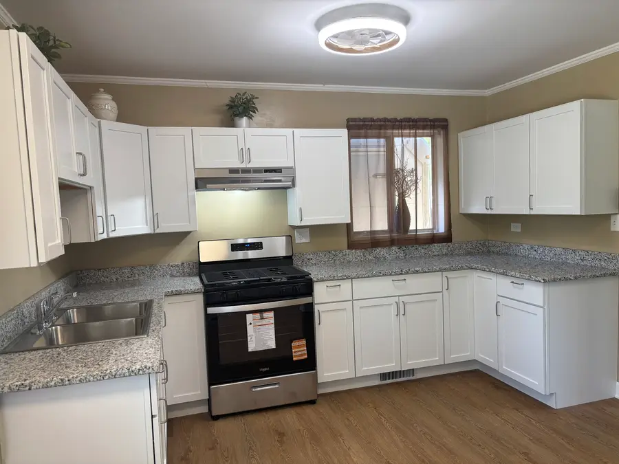 425 Neosho Street, Park Forest, IL 60466 - #2