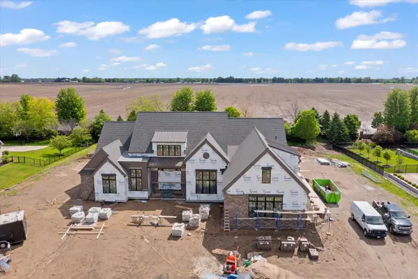 1404 Wyndemere Point Drive, Champaign, IL 61822