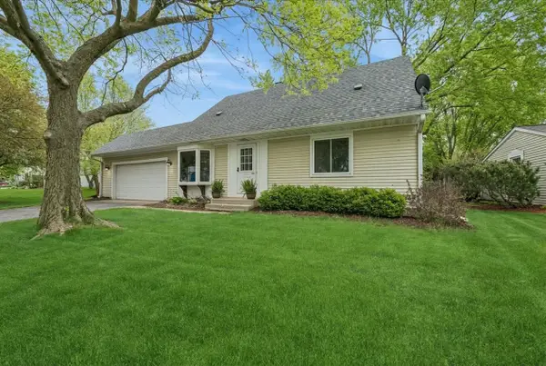 39 Boxwood Lane, Cary, IL 60013