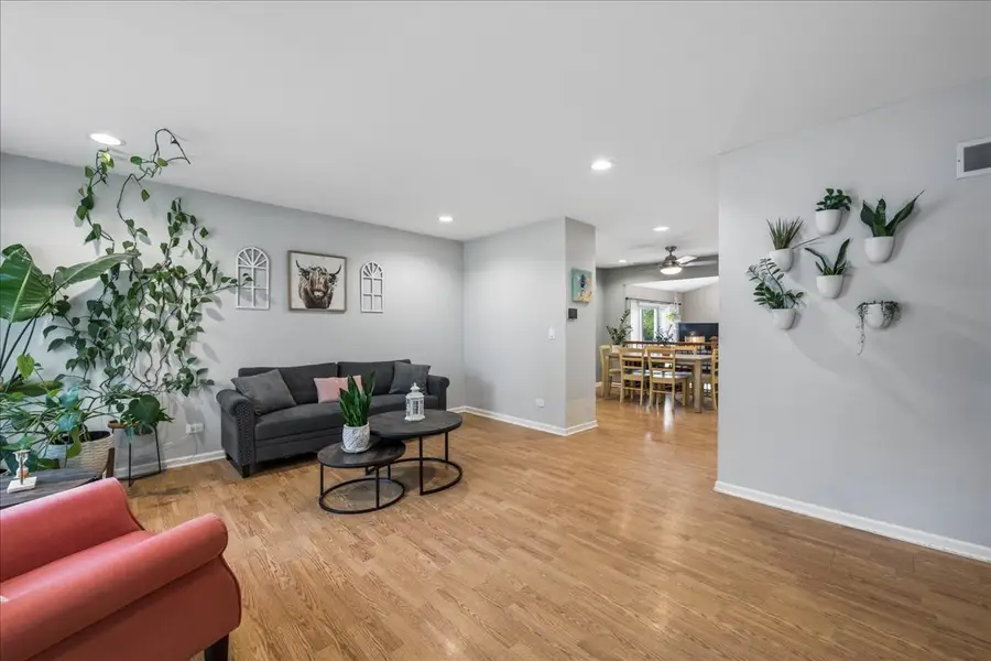 39 Boxwood Lane, Cary, IL 60013 - #3