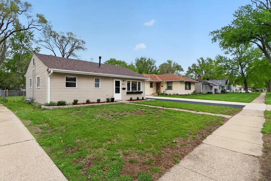 2011 Overdene Avenue, Rockford, IL 61103 - #2