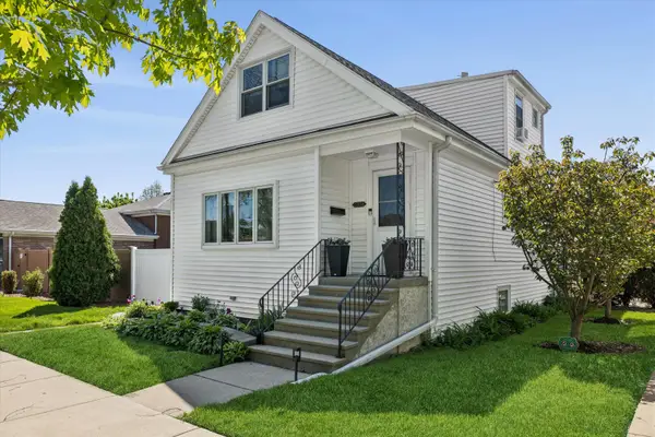 2308 N 77th Court, Elmwood Park, IL 60707