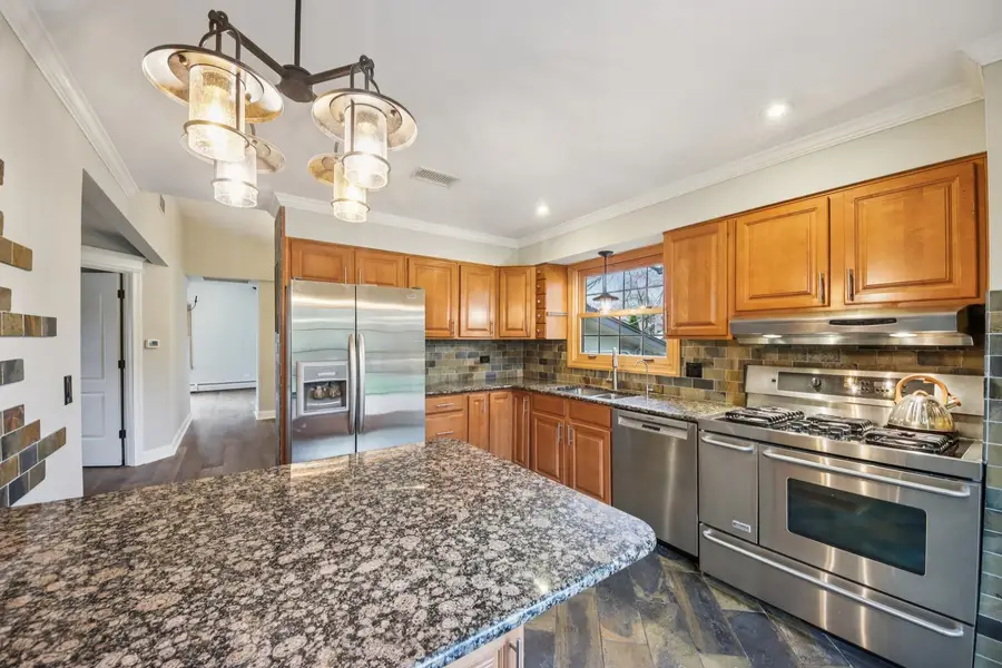 236 Monument Avenue, Barrington, IL 60010 - #3