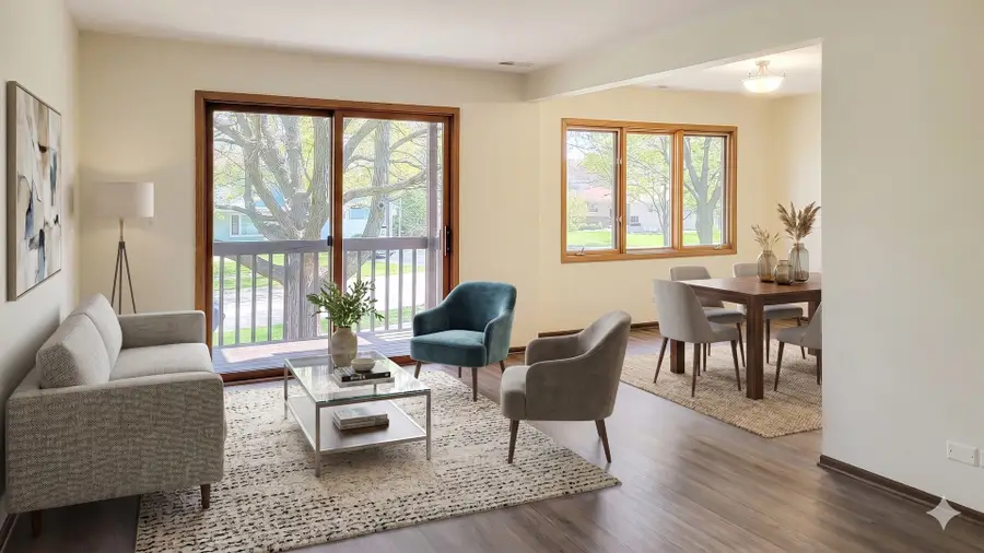 207 Uteg Street #201, Crystal Lake, IL 60014 - #3