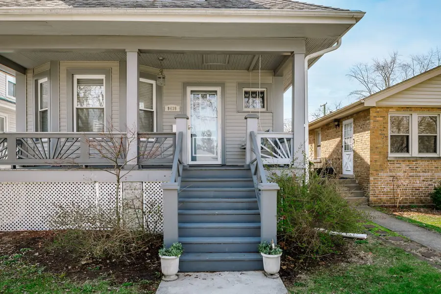 9439 Congress Park Avenue, Brookfield, IL 60513 - #2