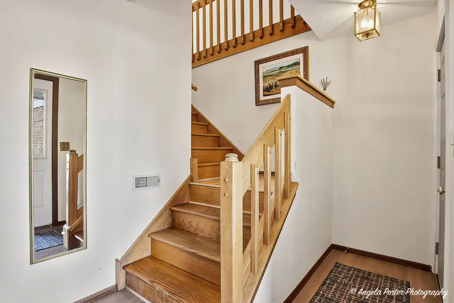 512 W Happfield Drive, Arlington Heights, IL 60004 - #2