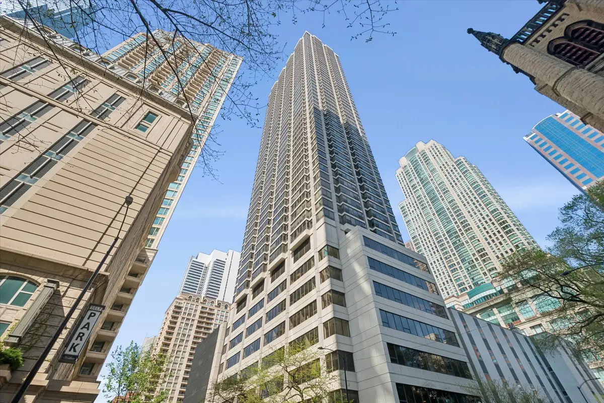 30 E Huron Street #2207, Chicago, IL 60611 - #1