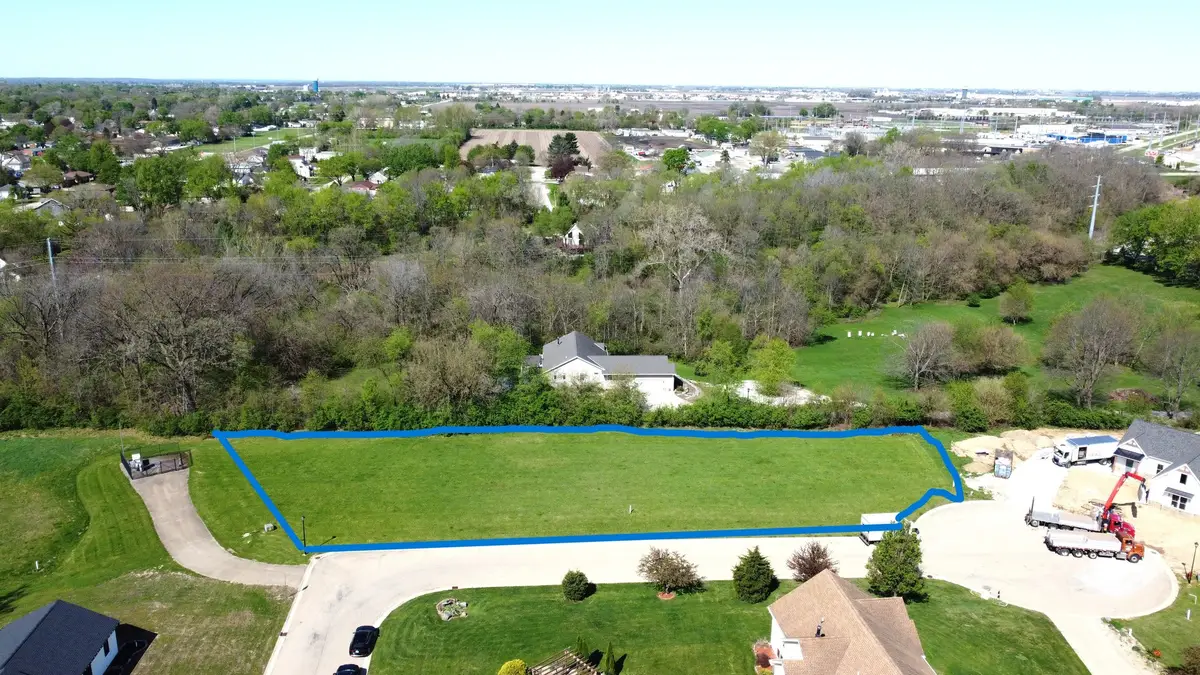 27 Cavalier Court, Lasalle, IL 61301 - #1
