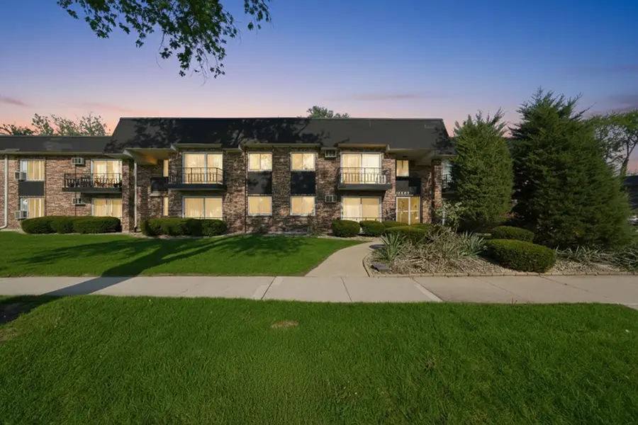 18205 Hart Drive #3A, Homewood, IL 60430 - #3