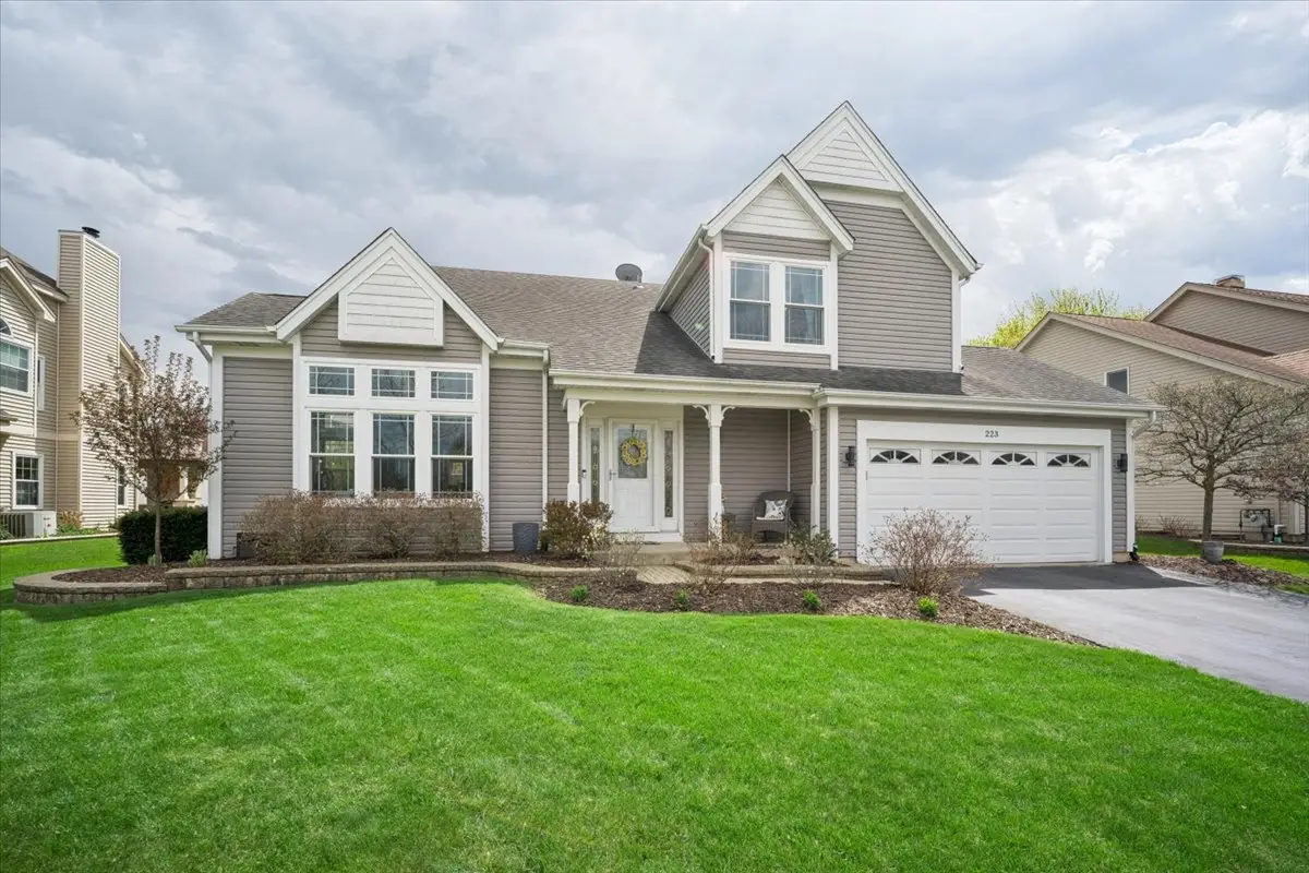 223 Shawnee Circle, Bartlett, IL 60103 - #1