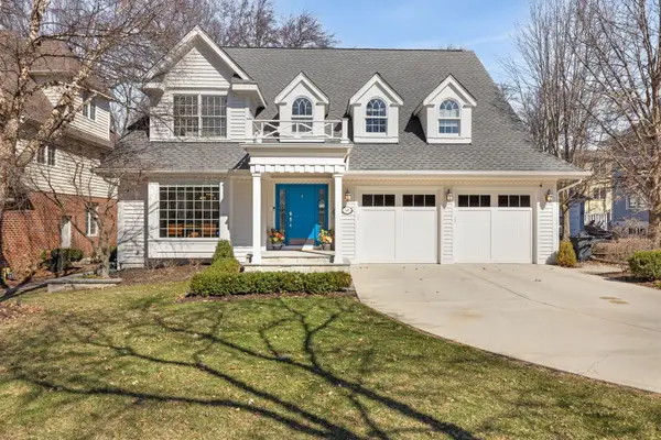 148 Jane Court, Clarendon Hills, IL 60514