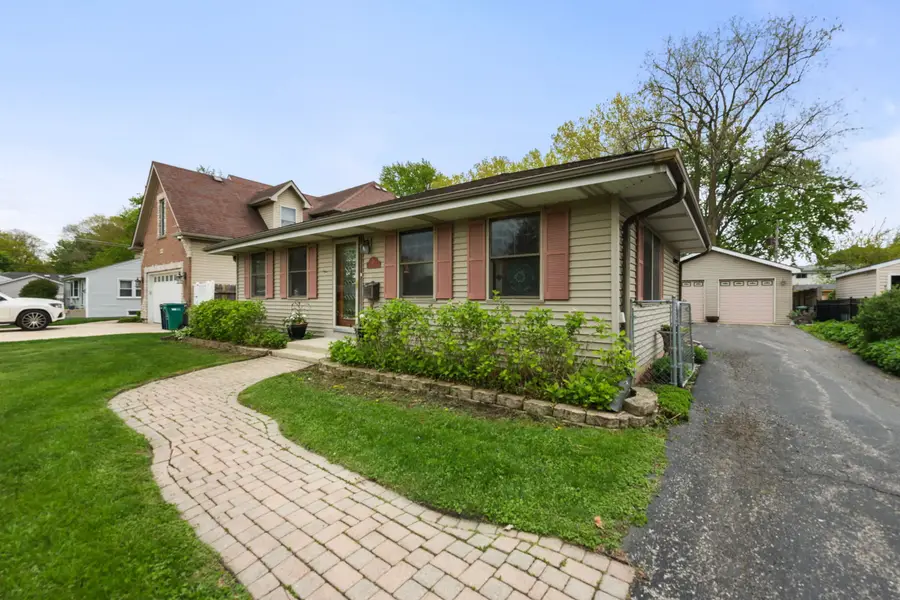 29 W Goebel Drive, Lombard, IL 60148 - #2