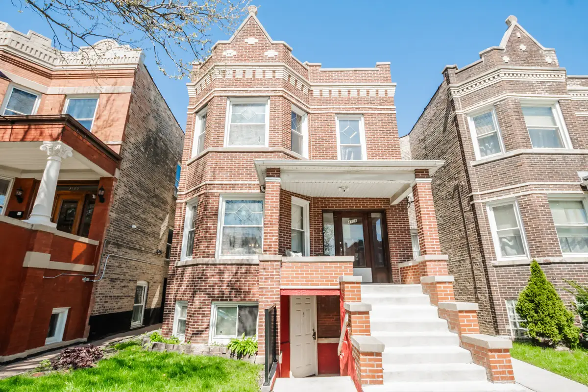 3104 N Davlin Court, Chicago, IL 60618 - #1
