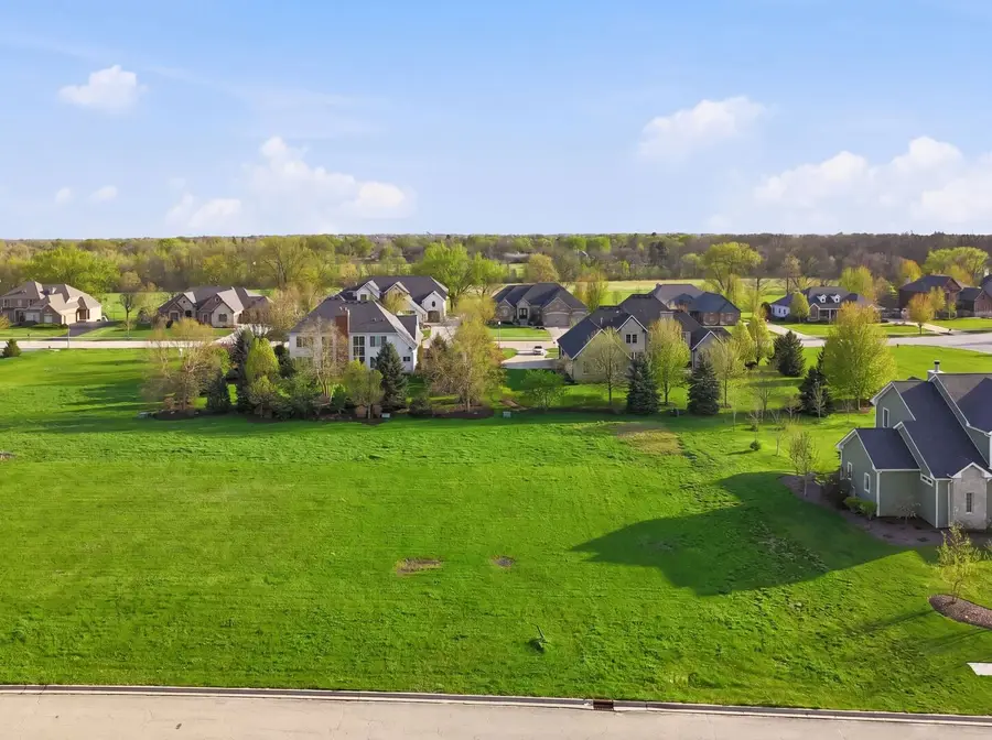 232 Whittemore Drive, Sycamore, IL 60178 - #2