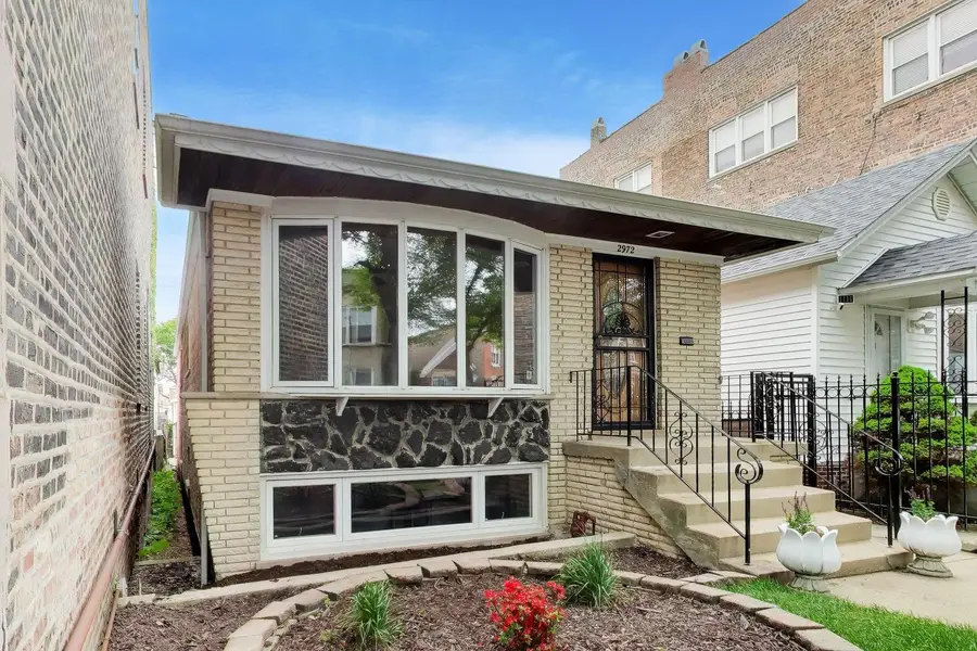 2972 S Loomis Street, Chicago, IL 60608 - #2