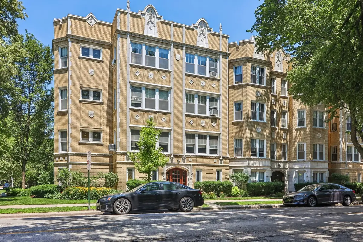 824 Washington Boulevard #1, Oak Park, IL 60302 - #1