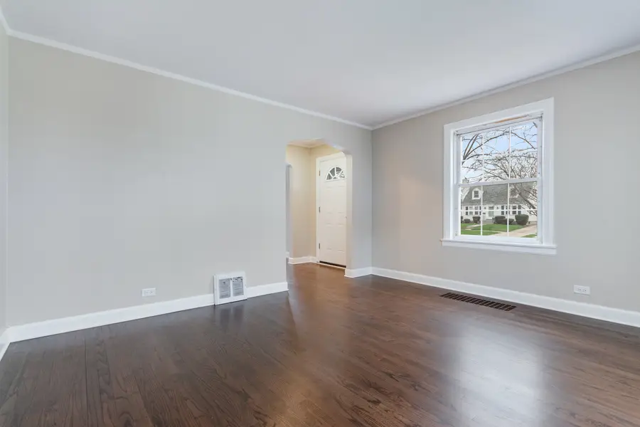 1319 Highridge Parkway, Westchester, IL 60154 - #2