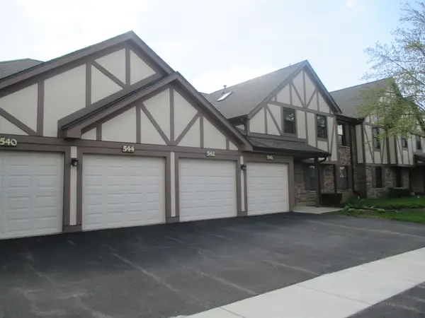 544 Elizabeth Drive #544, Wood Dale, IL 60191