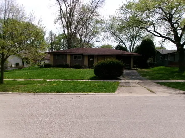 605 W Berkley Lane, Hoffman Estates, IL 60169