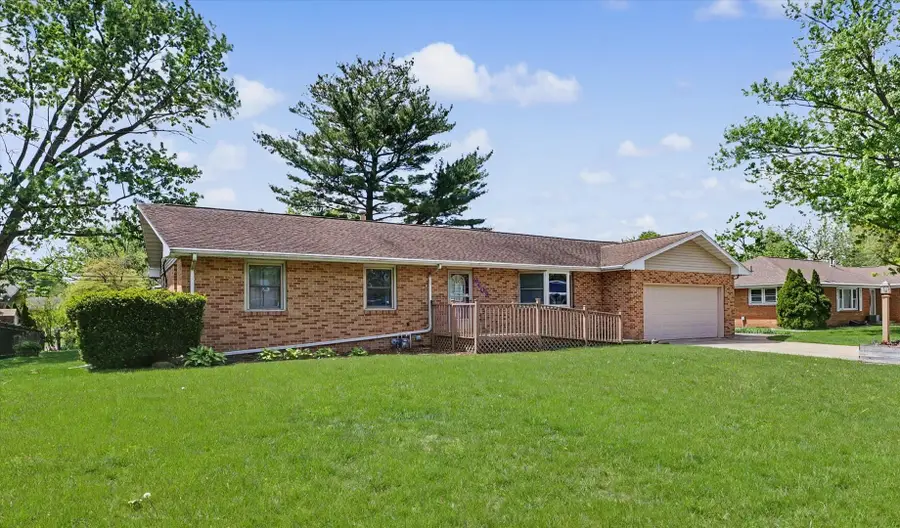 2409 John Drive, Urbana, IL 61802 - #2