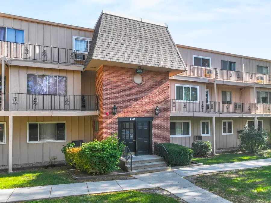 2504 Algonquin Road #17, Rolling Meadows, IL 60008 - #2