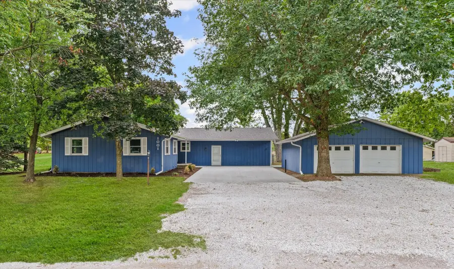 1001 W Dianne Lane, Mahomet, IL 61853 - #2