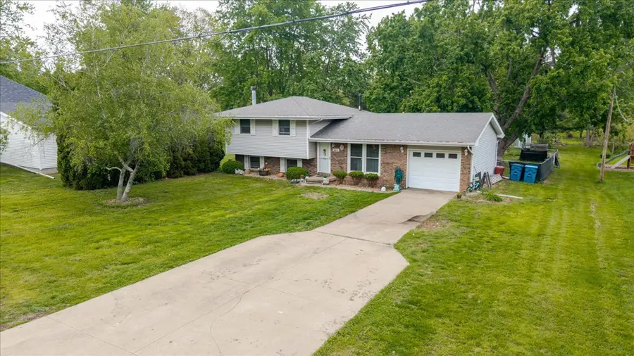 312 E Adams Street, Towanda, IL 61776 - #2
