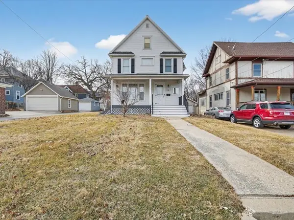 14 N Harlem Avenue, Freeport, IL 61032