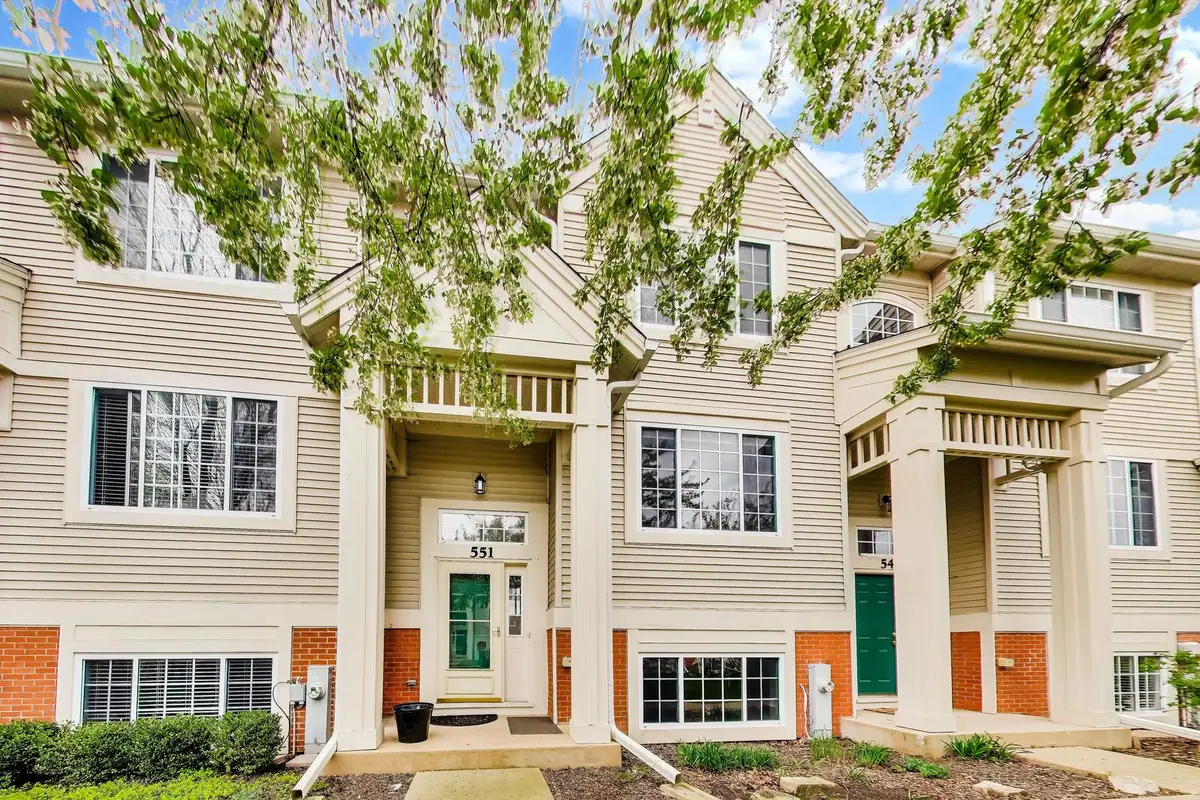 551 Cary Woods Circle, Cary, IL 60013 - #1