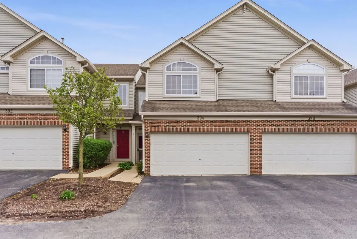 394 Jamestown Court, Aurora, IL 60504 - #1